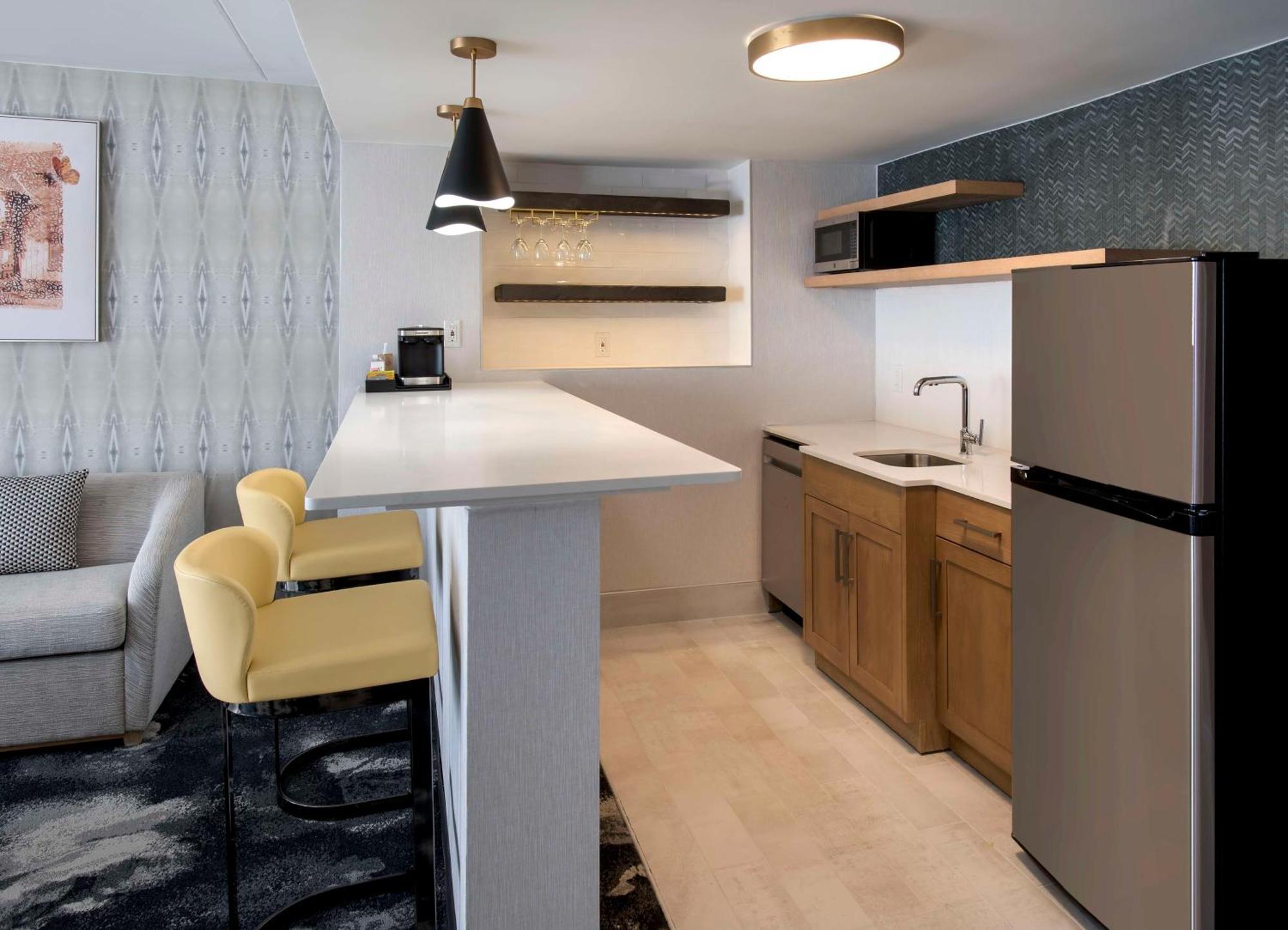 Doubletree By Hilton Poughkeepsie Otel Dış mekan fotoğraf