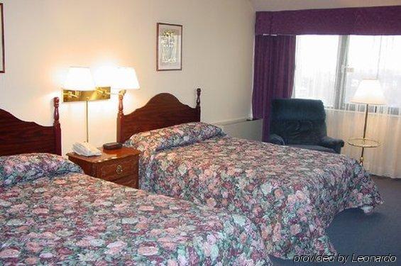 Doubletree By Hilton Poughkeepsie Otel Oda fotoğraf
