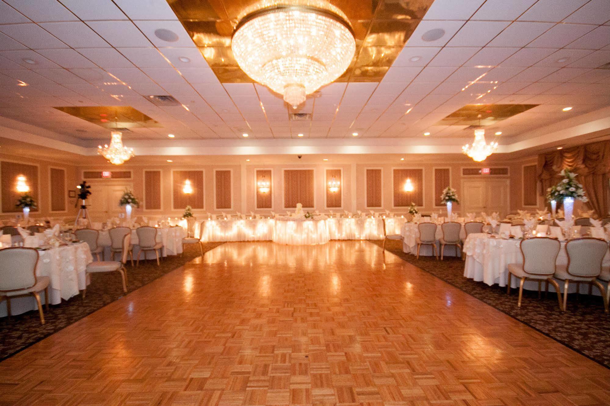 Doubletree By Hilton Poughkeepsie Otel Dış mekan fotoğraf